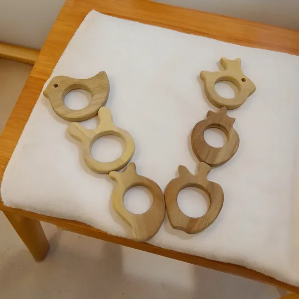 Baby_Gum_Friendly_Teethers_Made_From_Pure_Neem_Wood_-_Soft_&_Smooth_Finishing