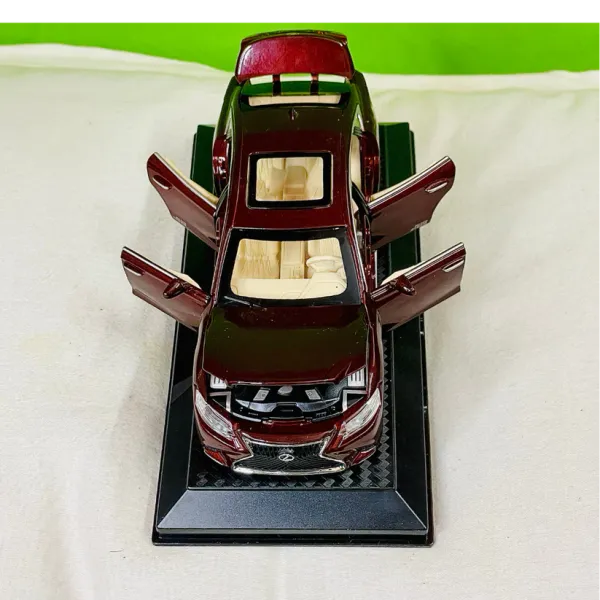 Lexuss_LS500H_1:32_Sports_Car_|_Metal_Die_Cast_Model_Car