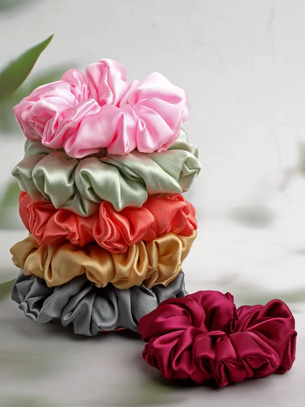 Vouge_Hair_Accessories_Scrunchies_For_Girls_And_Women
