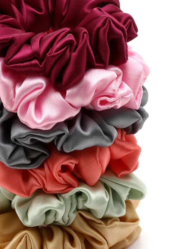 Vouge_Hair_Accessories_Scrunchies_For_Girls_And_Women