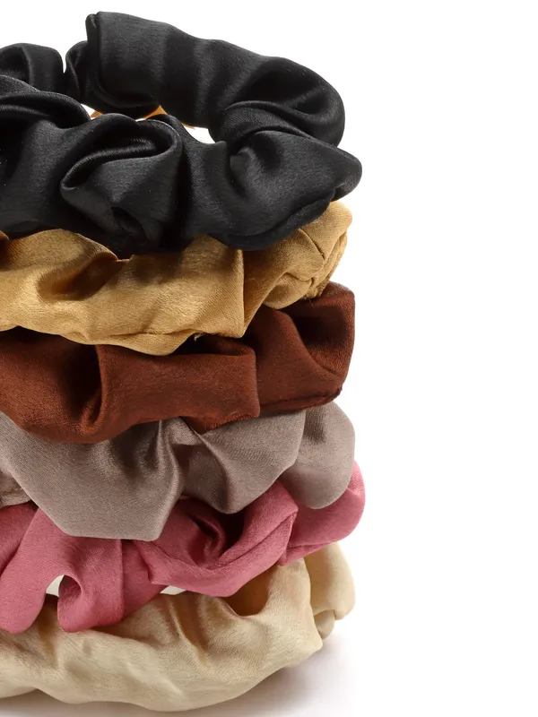 Vouge_Hair_Accessories_Scrunchies_For_Girls_And_Women