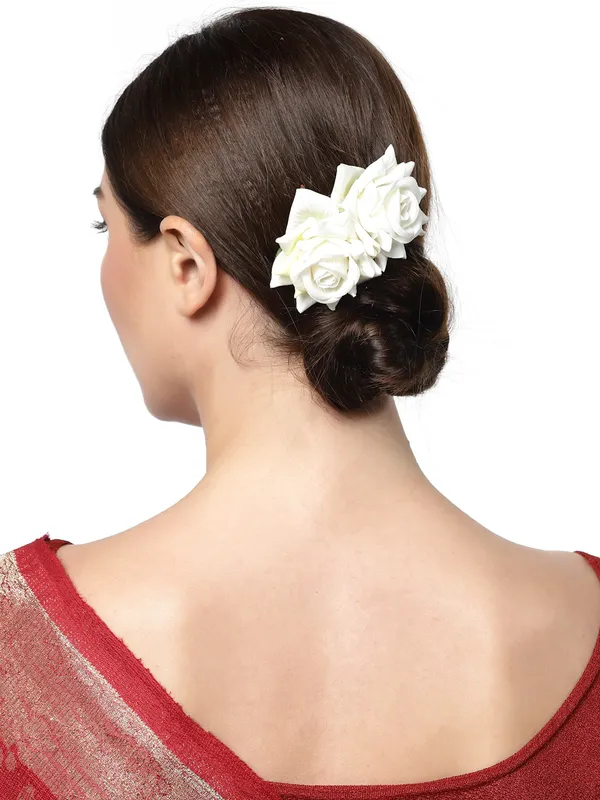 Vouge_Hair_Accessories_Hair_Clips_For_Girls_And_Women
