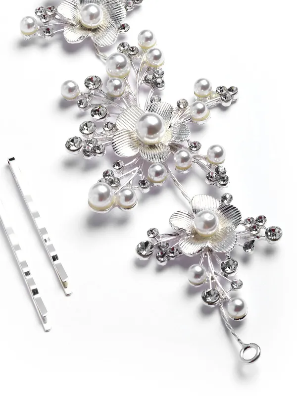 Silver_Designer__Hair_Clip_|_Premium_Hair_Accessories