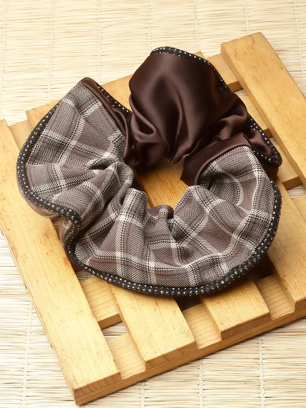 Brown_Check_Satin_fabric_Scrunchies_|_Premium_Hair_Accessories