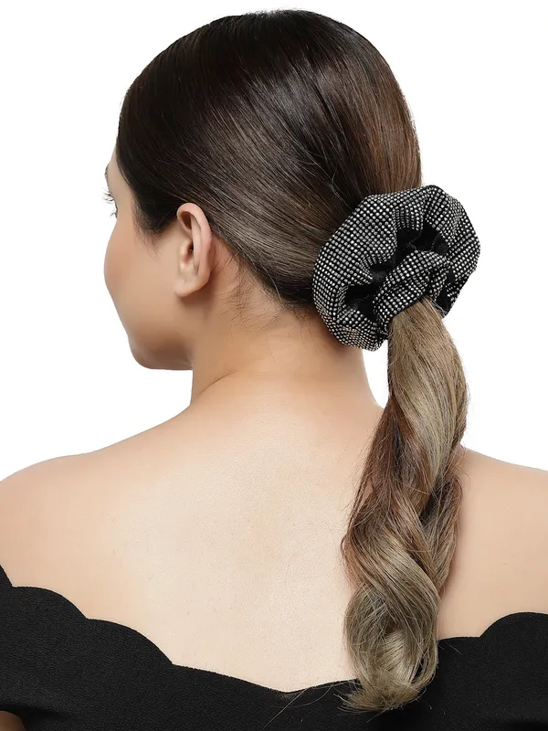 Black_Stone_Velvet_fabric_Scrunchies_|_Premium_Hair_Accessories