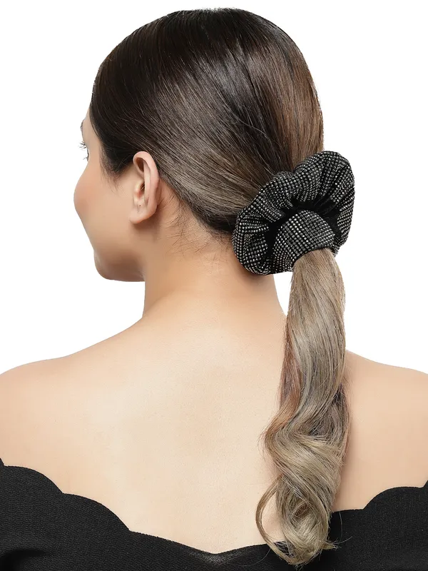 Black_Stone_Velvet_fabric_Scrunchies_|_Premium_Hair_Accessories