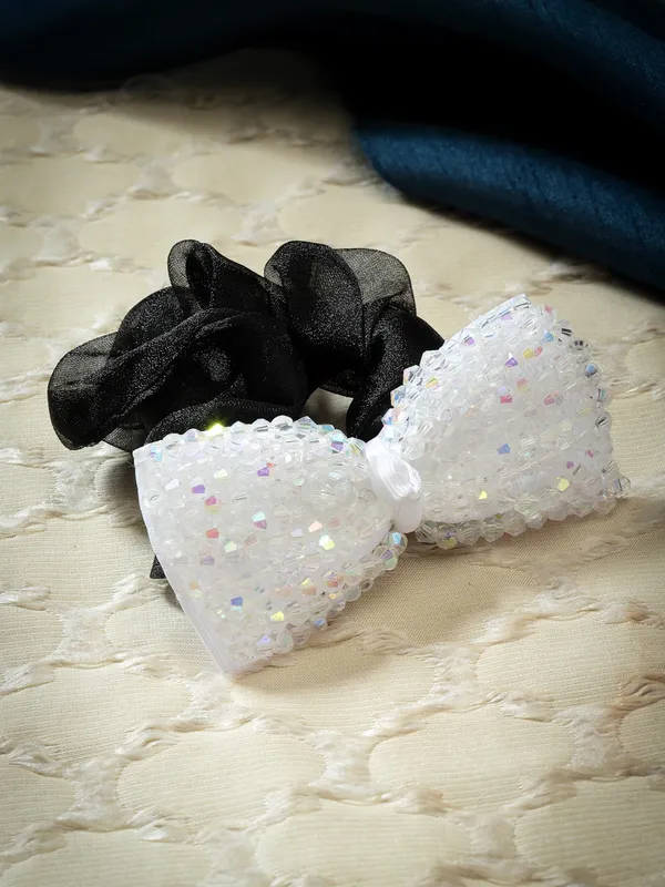 Vogue_Hair_Accessories_Trendy_Pony_Tie_Scrunchies_For_Girls_And_Women