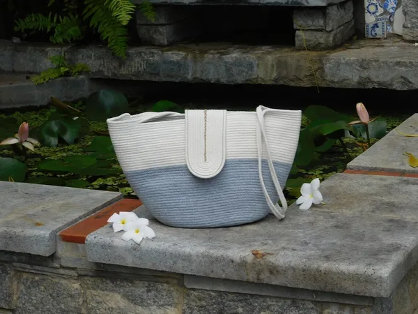 Beige_Eco_&_friendly_Handmade_Jute_Bag_Women's_Tote_Shoulder_Bag_with_Rope_Handles