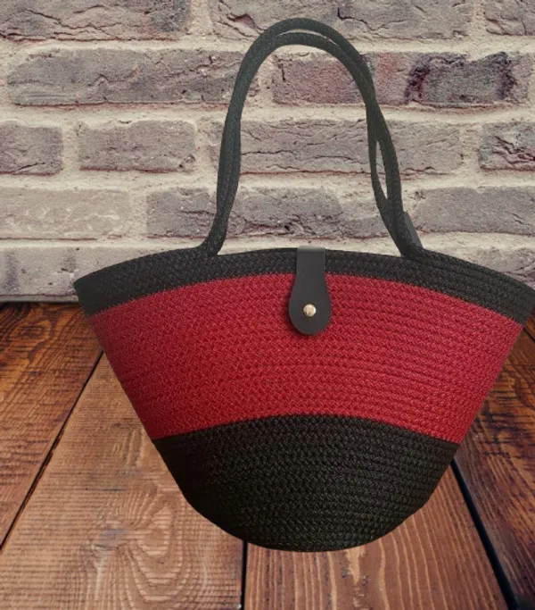 Green_Glamour__'s_women_Jute_&_Cotton_Totes_in_Blk-Red