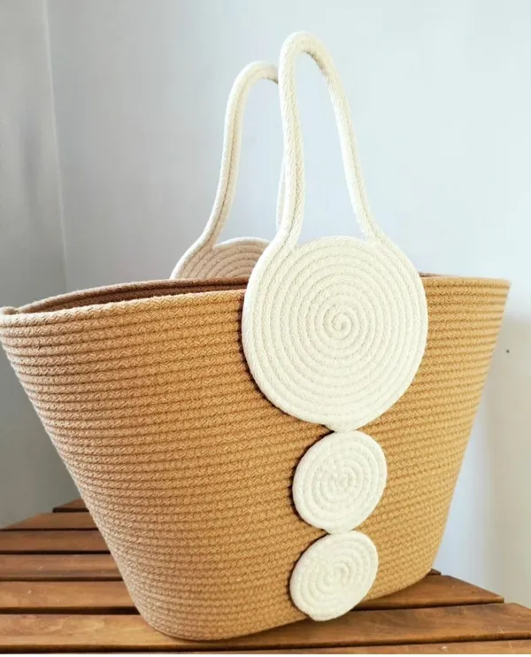 Handmade_Small_Dry_grass/Natural_Cane/Chic_Dry_Grass_bag/handbag_from_Manipur/carry_tote_bag_Sling_Bags