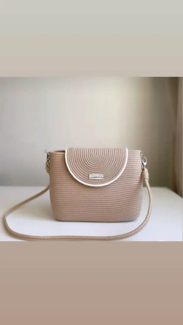All_the_Cultures_Fabricating_India_Handmade_Small_Dry_grass/Natural_Cane/Chic_Dry_Grass_bag/handbag_from_Manipur/carry_tote_bag_Sling_Bags-unique-green-plain