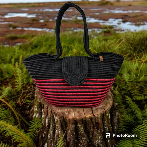 All_the_Cultures_Fabricating_India_Handmade_Small_Dry_grass/Natural_Cane/Chic_Dry_Grass_bag/handbag_from_Manipur/carry_tote_bag_Sling_Bags-green_beige