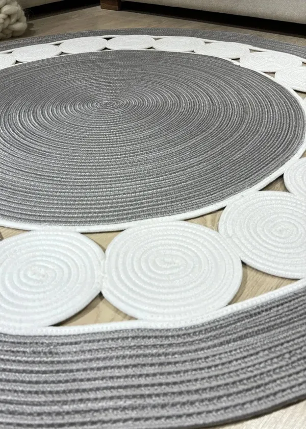Aura_Circle_Handcrafted_Cotton_Rug