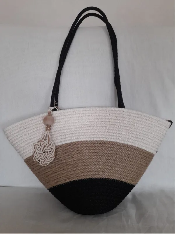 Eco-chic__Handmade_Small_Dry_grass/Natural_Cane/Chic_Dry_Grass_bag/handbag_from_Manipur/carry_tote_bag_Sling_Bags__FS
