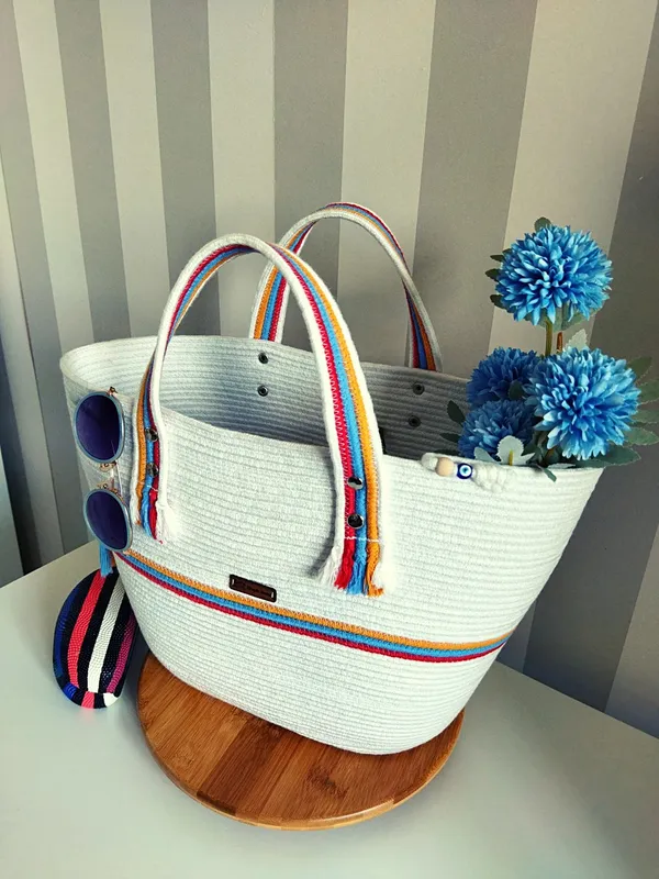 Blossoms-_Stylish_Cotton_&_Jute_Bags_for_Her_in_white