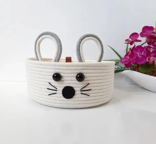 Unique-green-plain_'s_EcoCarry:_Jute_&_Cotton_Bag_Ensemble
