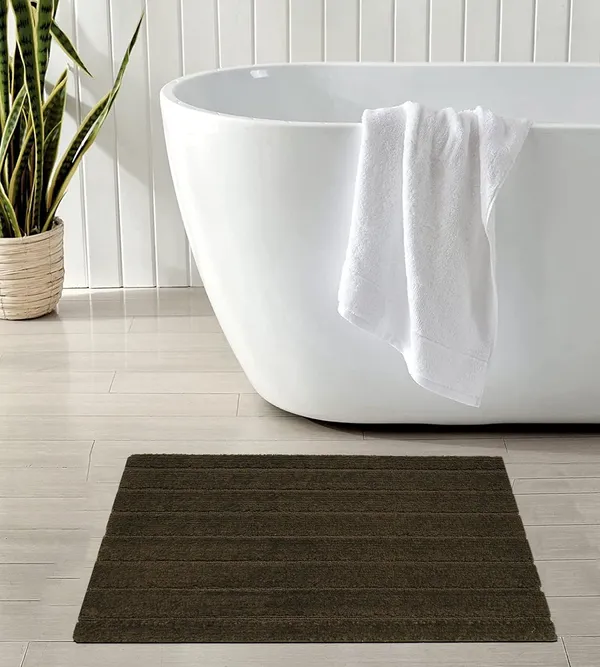 _Anti-Slip_Gel_Backing_Solid_Design_Paris_Microfiber_Bathroom_Rug_Bath_Mat_Size_-_40x60_CM,_for_Door,_Entrance_Way,_Mat_for_Floor,_Kitchen,_Tub,_Shower,_Pack_of_1_Piece_(Coffee)