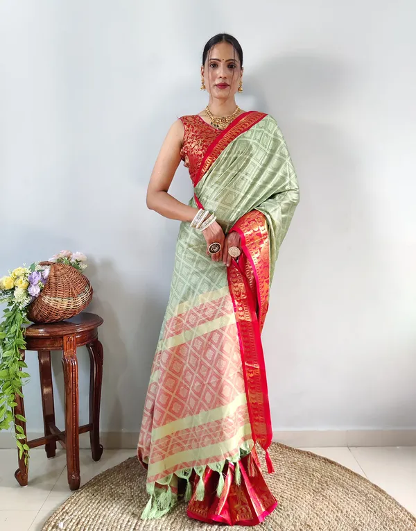 Pista_Red_1_Min_In_Ready_To_Wear_Pure_Aura_Cotton_Silk_Saree_With_Jacquard_Blouse_Piece_For_Women