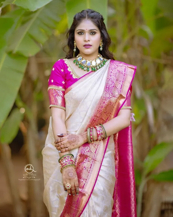 White_Pink_Pure_Kanjivaram_Silk_Saree_With_Brocade_Blouse_For_Women