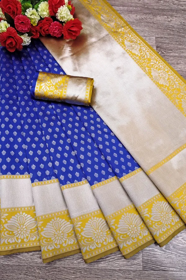Blue_Pure_Kanjivaram_Silk_Saree_With_Brocade_Blouse_For_Women