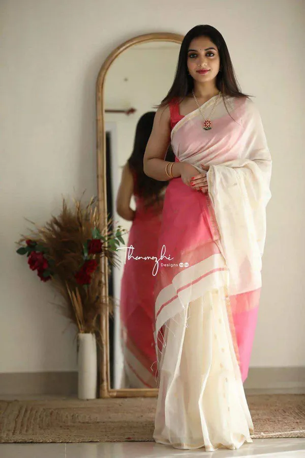 White_Pink_Aquiliq_Woven_Bollywood_Chanderi_Saree_For_Women