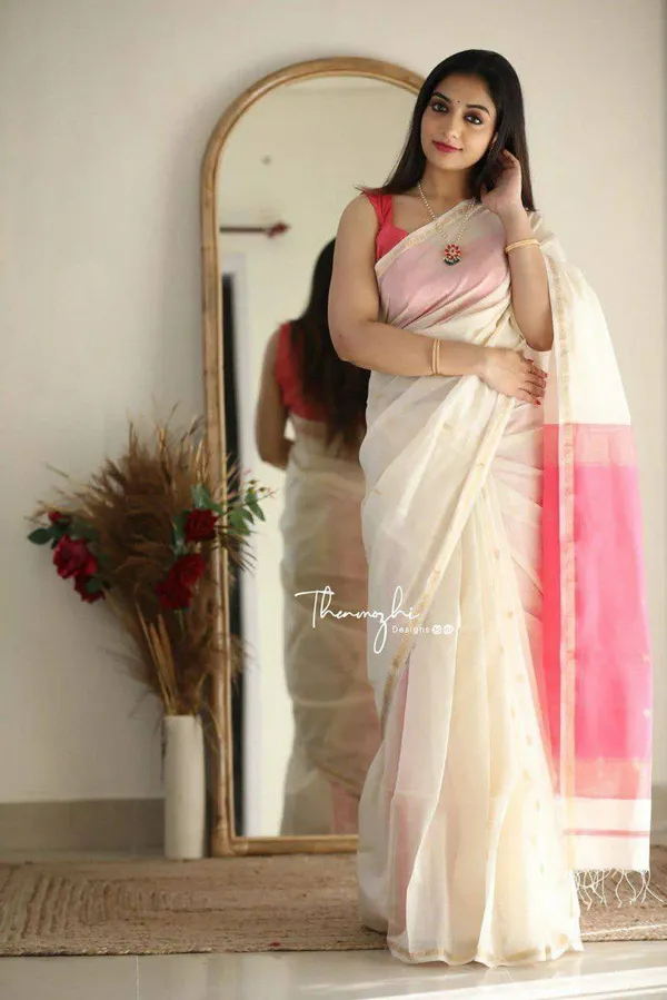 White_Pink_Aquiliq_Woven_Bollywood_Chanderi_Saree_For_Women