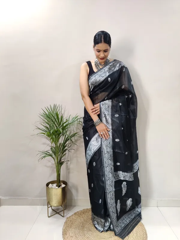 Cotton_Black_Aquiliq_Woven_Baluchari_Chanderi_Saree__For_Women
