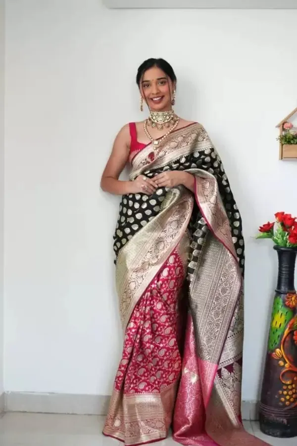 Black-Pink_Pure_Kanjivaram_Silk_Saree_With_Brocade_Blouse_For_Women