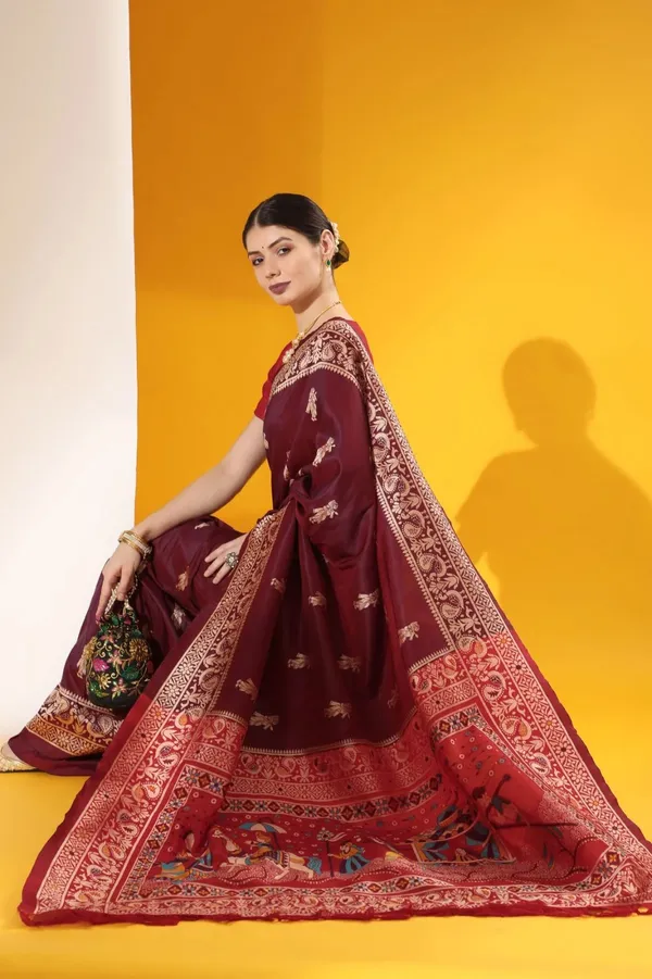 Purple_Pure_Kanjivaram_Silk_Saree_With_Brocade_Blouse_For_Women