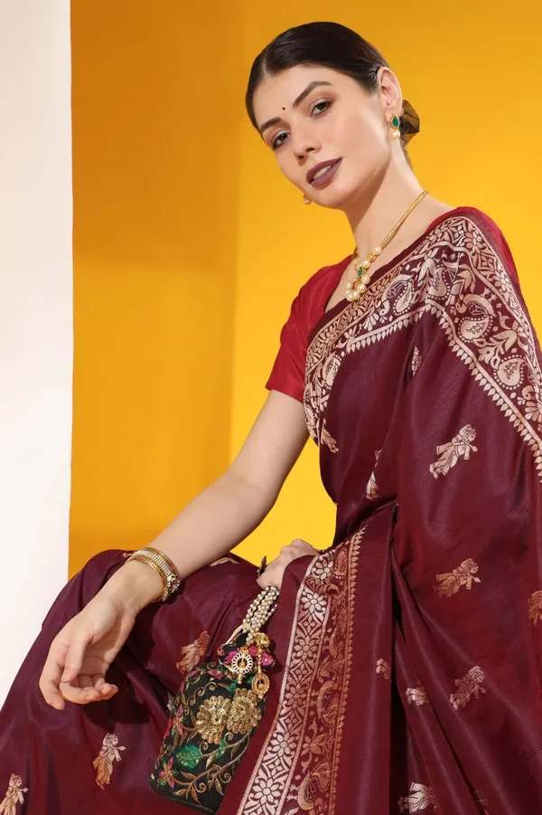 Purple_Pure_Kanjivaram_Silk_Saree_With_Brocade_Blouse_For_Women