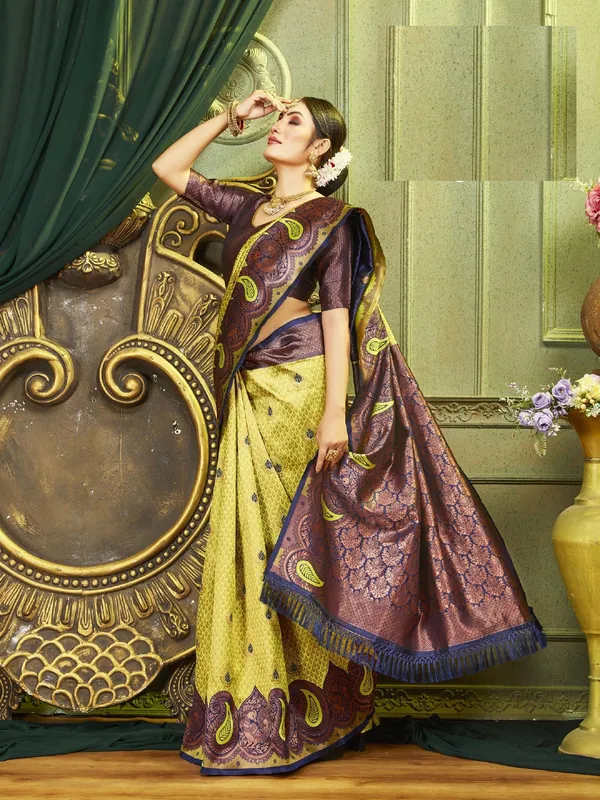 Pista_Blue_Pure_Kanjivaram_Silk_Saree_With_Brocade_Blouse_For_Women