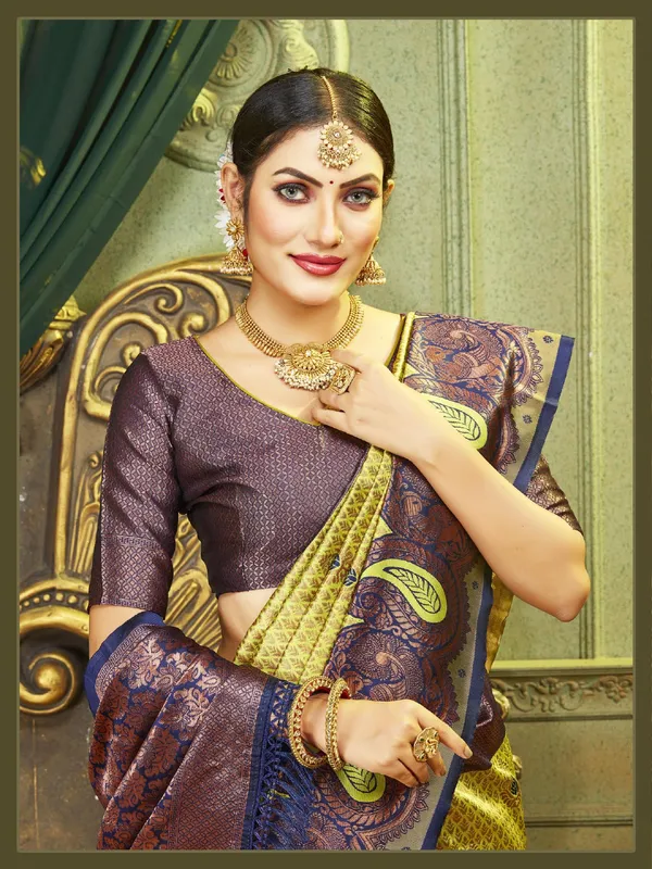 Pista_Blue_Pure_Kanjivaram_Silk_Saree_With_Brocade_Blouse_For_Women