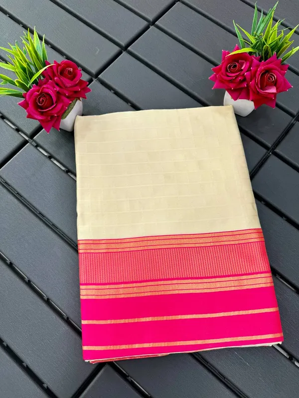 White_Pink_Pure_Kanjivaram_Silk_Saree_With_Brocade_Blouse_For_Women