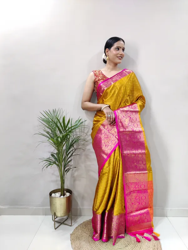 Mustard_Pink_Aquiliq_Woven_Bollywood_Cotton_Silk_Saree_For_Women