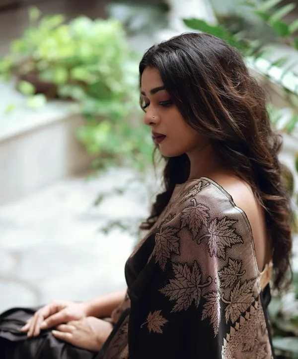Black_Pure_Silk_Kanjivaram_Saree_For_Women