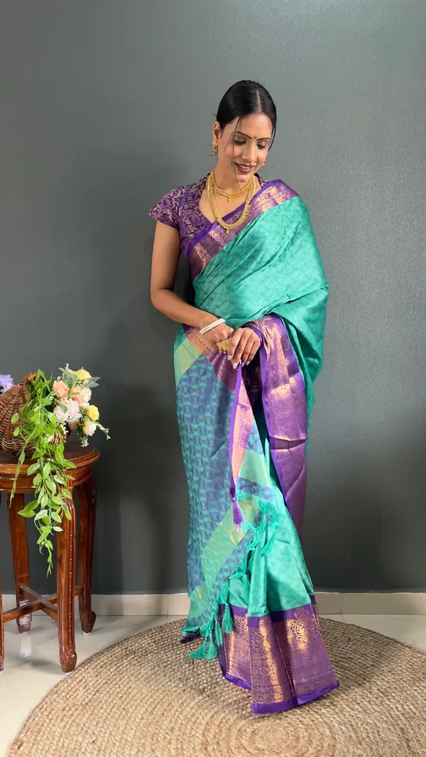 Rama_Purple_Ready_To_Wear_Banarasi_Silk_Saree_With_Border_For_Women