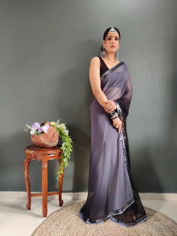 Grey_Pure_Georgette_Two_Shad_Saree_With_Lace_Border_For_Women