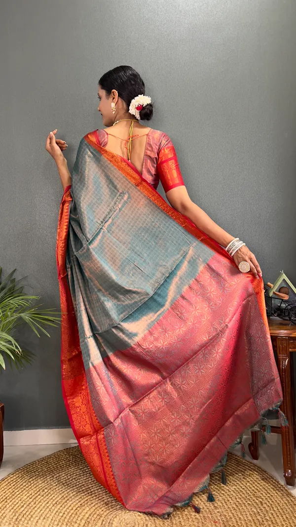 Red_Ready_To_Wear_Pure_Kanchipuram_Silk_Saree_With_Blouse_Piece_For_Women