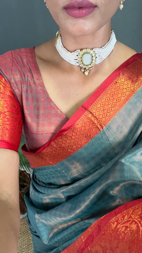 Red_Ready_To_Wear_Pure_Kanchipuram_Silk_Saree_With_Blouse_Piece_For_Women