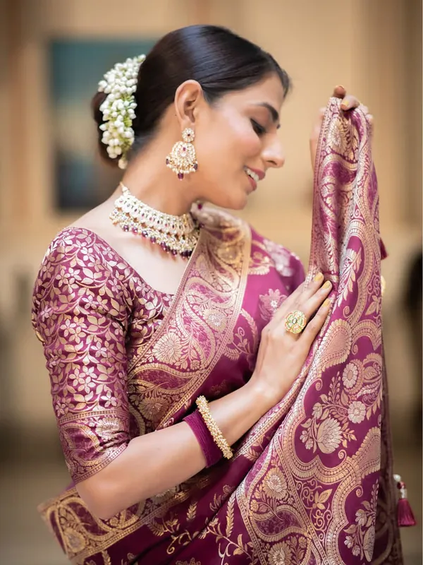 Purple_Pure_Kanjivaram_Silk_Saree_With_Brocade_Blouse_For_Women