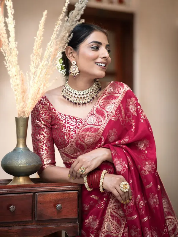 Rani_Pink_Pure_Kanjivaram_Silk_Saree_With_Brocade_Blouse_For_Women