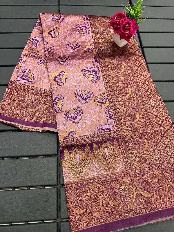 Pink_Pure_Kanjivaram_Silk_Saree_With_Brocade_Blouse_For_Women