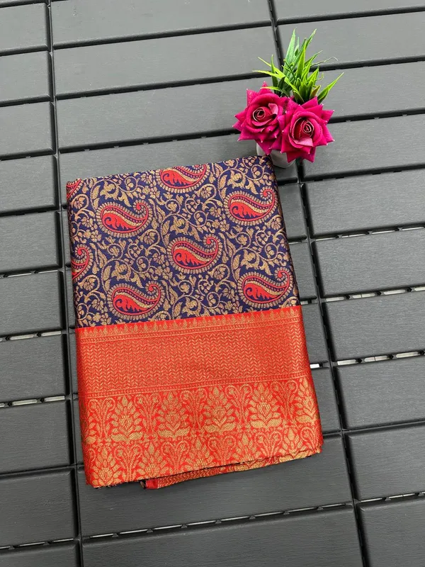 Navy_Red_Pure_Kanjivaram_Silk_Saree_With_Brocade_Blouse_For_Women