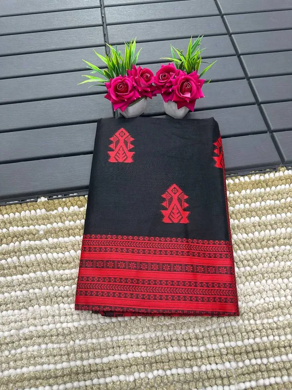 Black_Chanderi_Kanjivaram_Saree_For_Women