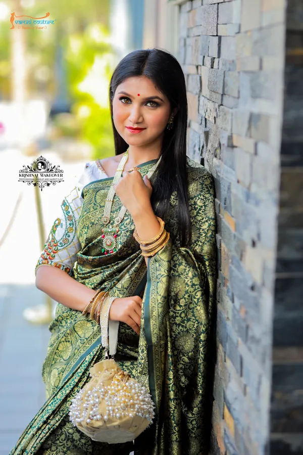 Multicolor_Woven_Bollywood_Pure_Silk_Saree_For_Women