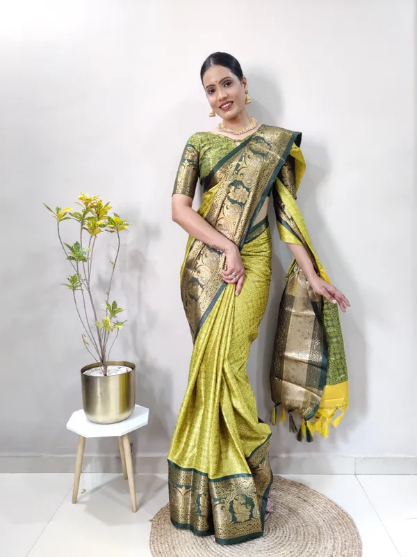 Lemon_Green_Aquiliq_Woven_Banarasi_Art_Silk_Cotton_Silk_Saree_For_Women
