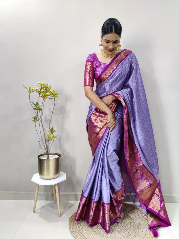 Lovendore_Aquiliq_Woven_Banarasi_Art_Silk_Cotton_Silk_Saree_For_Women