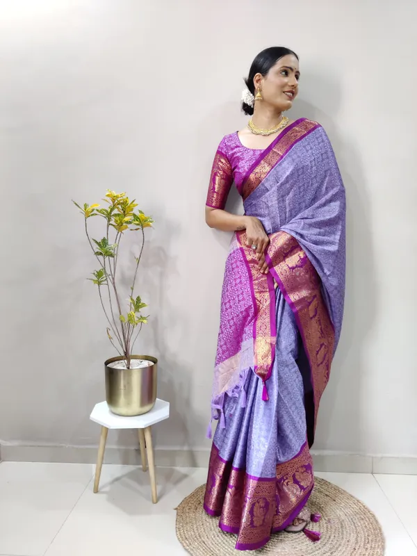 Lovendore_Aquiliq_Woven_Banarasi_Art_Silk_Cotton_Silk_Saree_For_Women