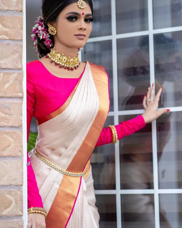 White_Paper_Pure_Kanjivaram_Silk_Saree_With_Brocade_Blouse_For_Women