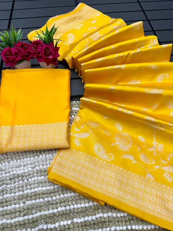 Yellow_Kanjivaram_Jacquard_Saree_For_Women
